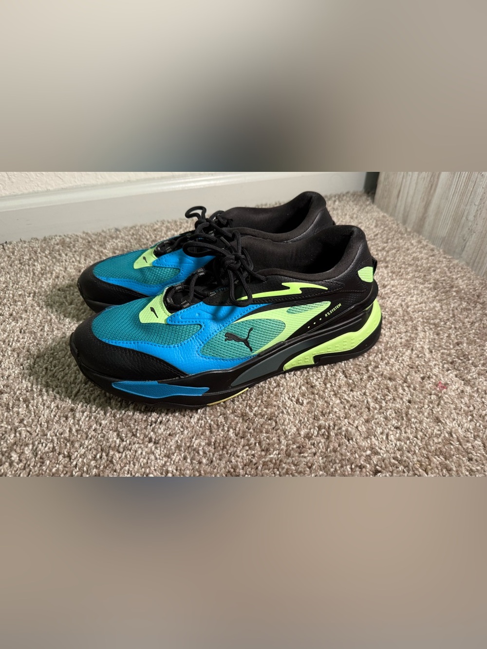 Men’s Sneakers